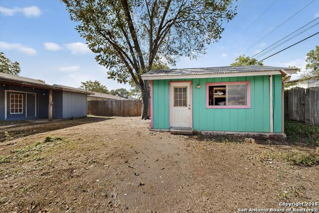 Image 38 of 38 For 5215 Village Row