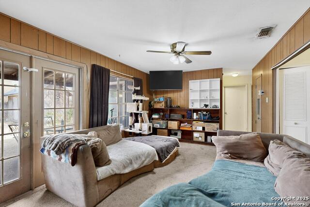 Image 9 of 38 For 5215 Village Row