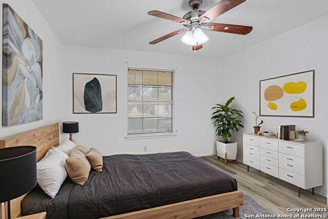 Image 13 of 29 For 5017 Concord