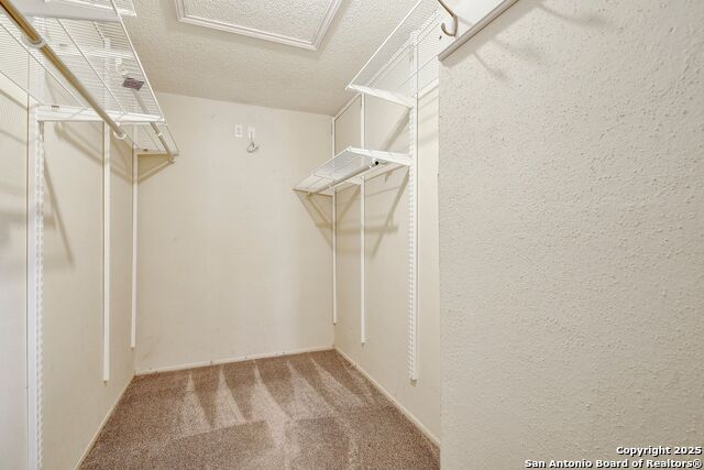 Listing photo id 21 for 14207 Rowe Drive