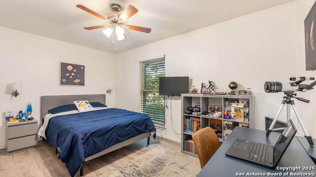 Image 14 of 21 For 8010 Misty Park