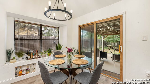 Image 8 of 21 For 8010 Misty Park