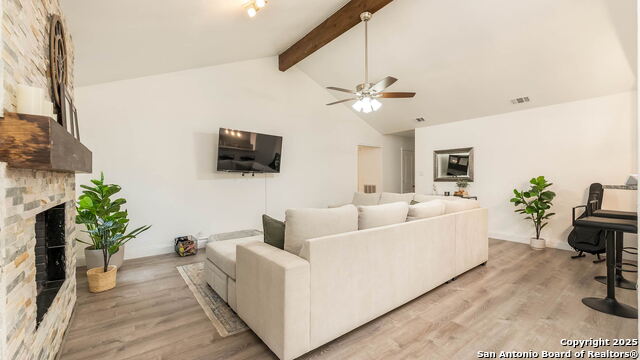 Image 9 of 21 For 8010 Misty Park