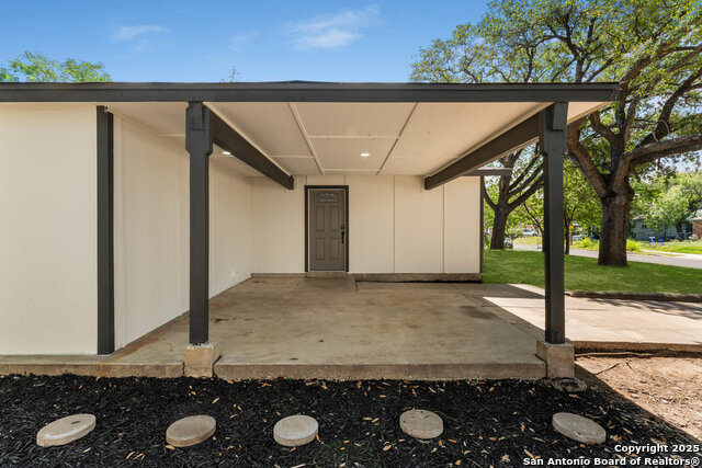 Image 4 of 24 For 4119 Tamarak