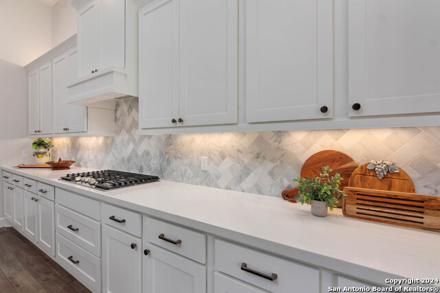 Image 8 of 28 For 10037 Rebecca Pl