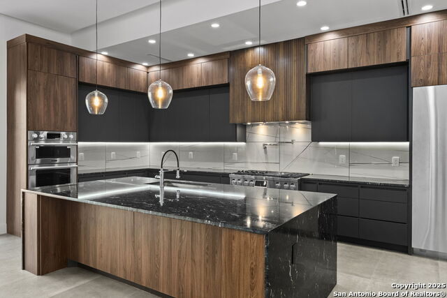 Image 14 of 38 For 11019 Porter Springs