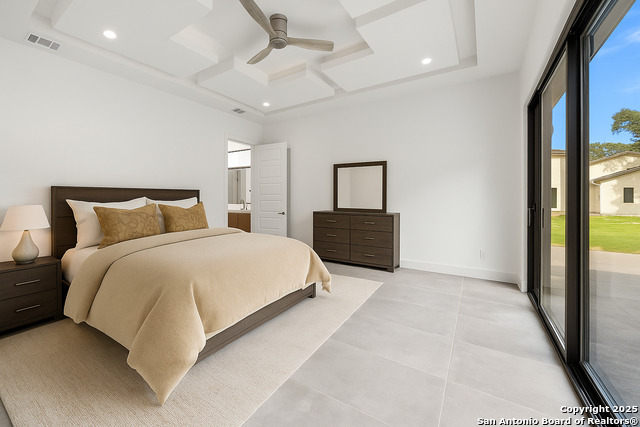 Image 15 of 38 For 11019 Porter Springs