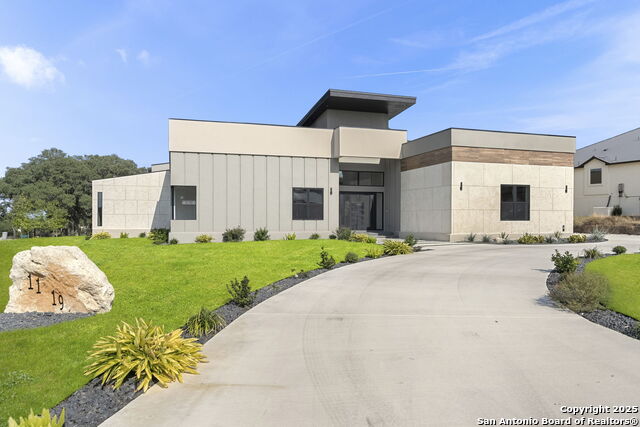 Image 5 of 38 For 11019 Porter Springs