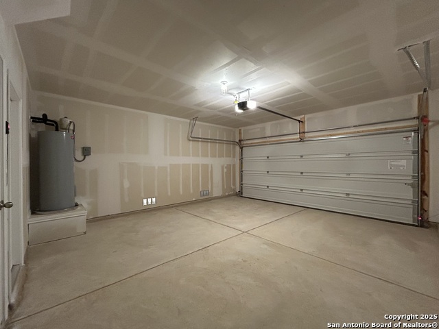 Image 37 of 38 For 11806 Black Rose