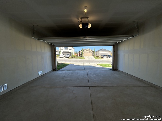 Image 38 of 38 For 11806 Black Rose