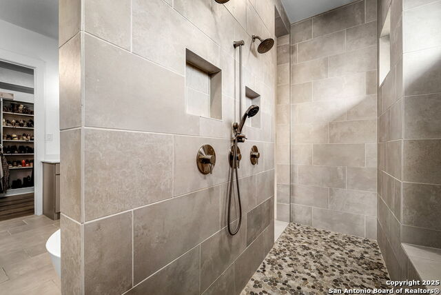 Image 21 of 47 For 435 Arthur