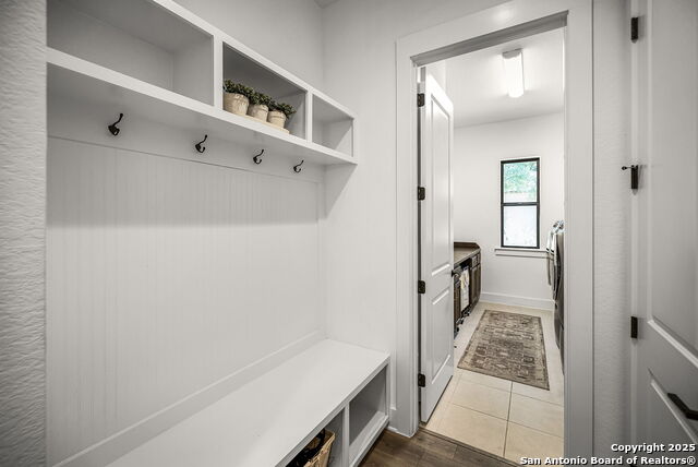 Image 35 of 47 For 435 Arthur