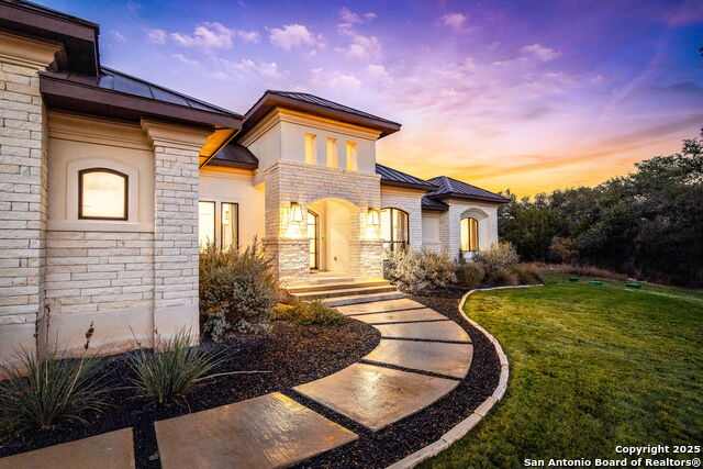 Image 4 of 47 For 435 Arthur