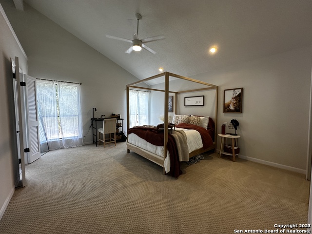Listing photo id 38 for 1722 Encino Spring