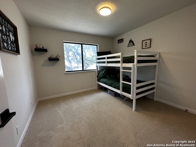 Listing photo id 51 for 1722 Encino Spring