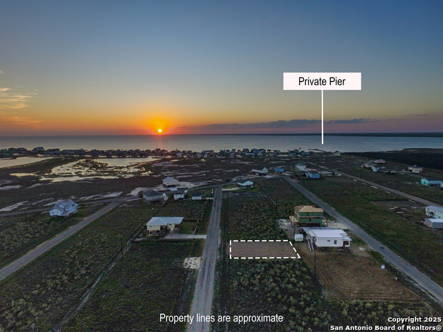 Details for 290 West Live Oak Ln, Rockport, TX 78382