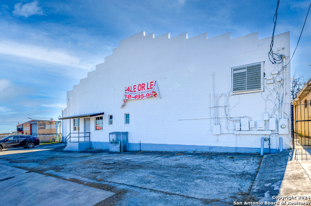 Details for 2930 Houston E, San Antonio, TX 78202