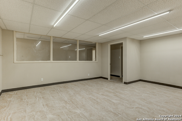 Image 7 of 21 For 2930 Houston E