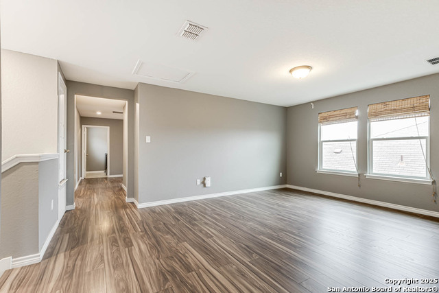 Listing photo id 15 for 8004 Expectation