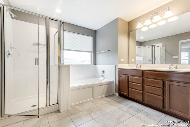 Listing photo id 19 for 8004 Expectation