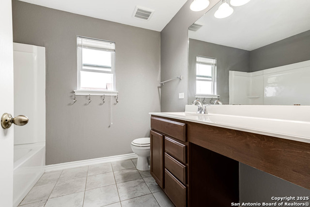 Listing photo id 25 for 8004 Expectation