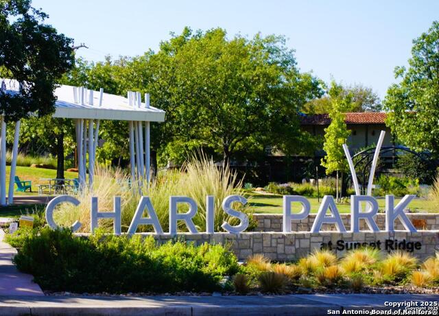 Listing photo id 11 for 125 Brees  