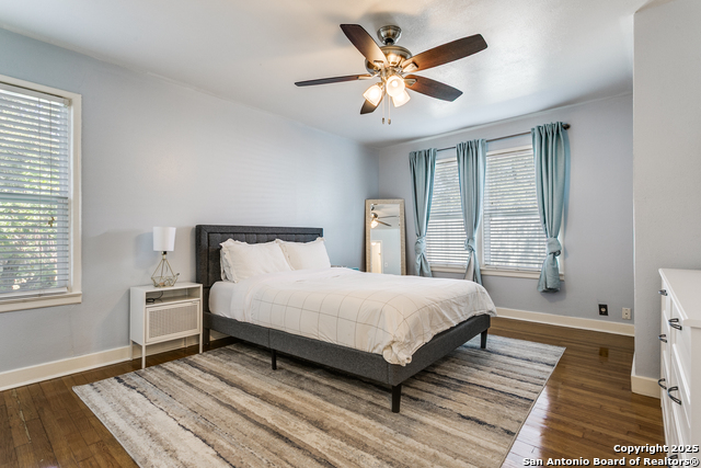 Listing photo id 7 for 125 Brees  