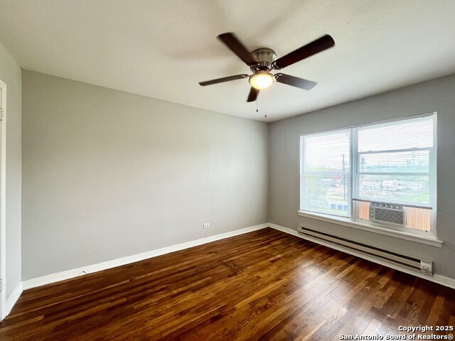 Image 15 of 29 For 243 Deerwood Dr