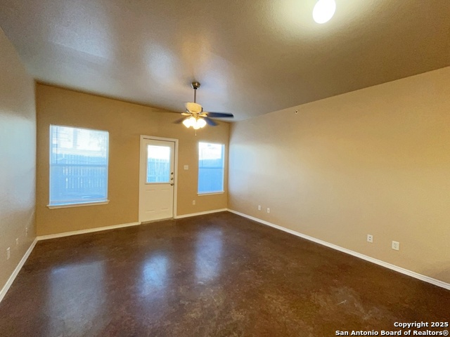 Image 10 of 36 For 10826 Mathom Landing  1