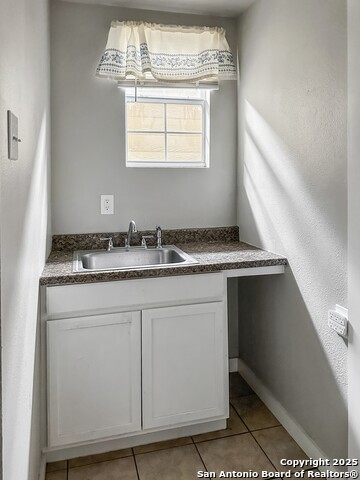 Image 5 of 8 For 239 Peabody 2