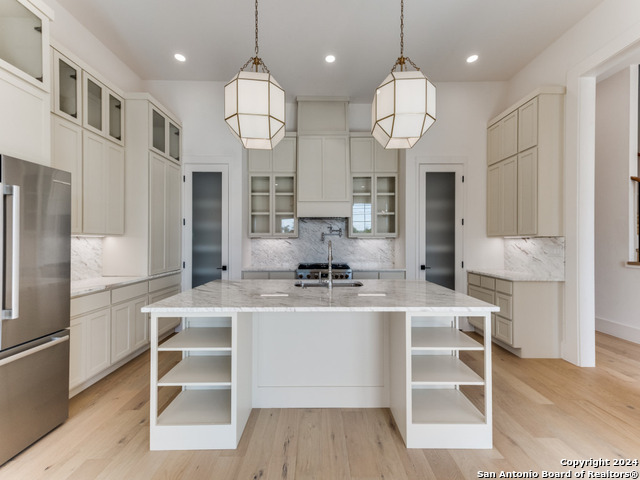 Image 11 of 38 For 103 Wildwood E B