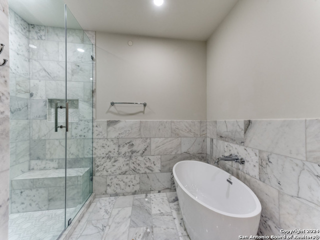 Image 29 of 38 For 103 Wildwood E B