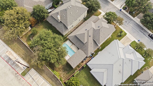 Image 32 of 34 For 2319 Dunmore Hill