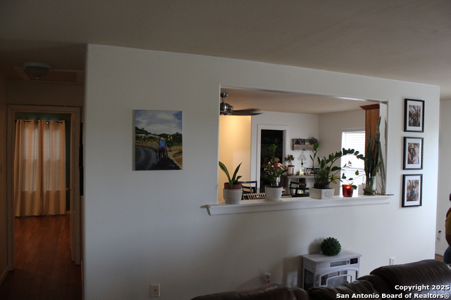 Image 17 of 24 For 406 County Road 6850 1