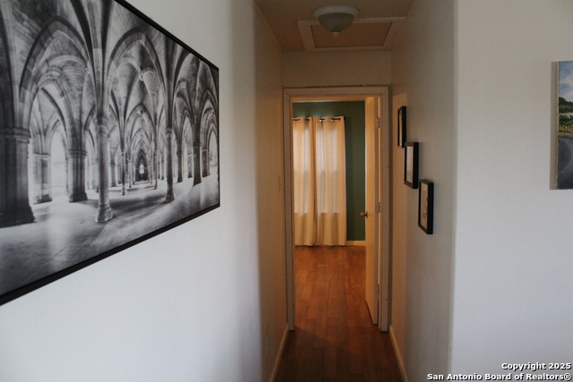 Image 19 of 24 For 406 County Road 6850 1