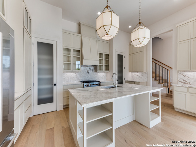 Listing photo id 8 for 103 Wildwood E B