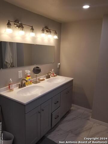 Image 18 of 21 For 226 Victor St