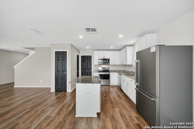 Image 11 of 27 For 418 Russian Sage