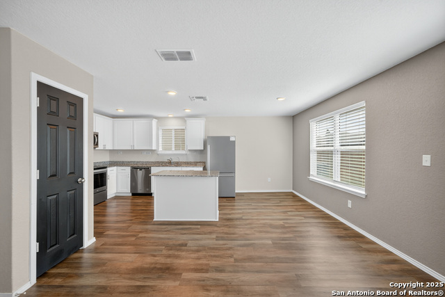 Image 14 of 27 For 418 Russian Sage