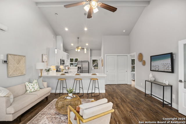 Listing photo id 8 for 1245 Phantom Rider