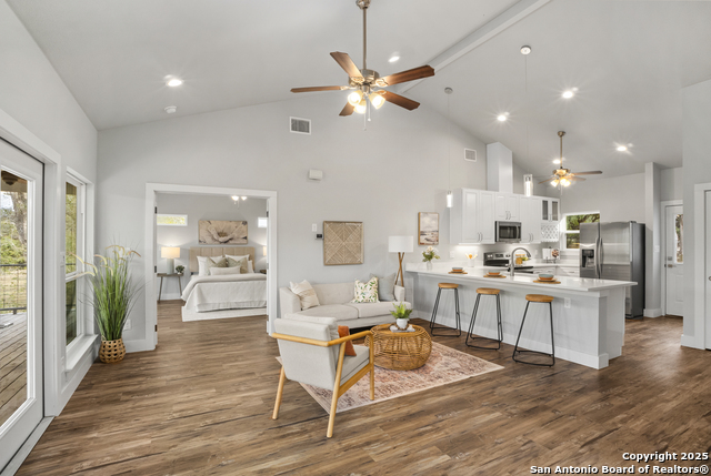 Listing photo id 7 for 1245 Phantom Rider