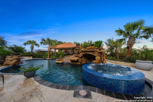 Listing photo id 34 for 1628 & 1638 Old Boerne Rd