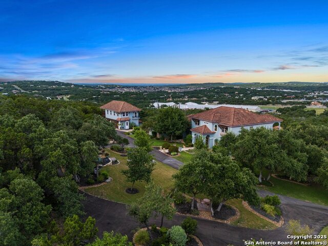 Listing photo id 75 for 1628 & 1638 Old Boerne Rd