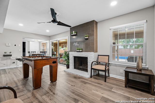 Listing photo id 9 for 1310 Temple  