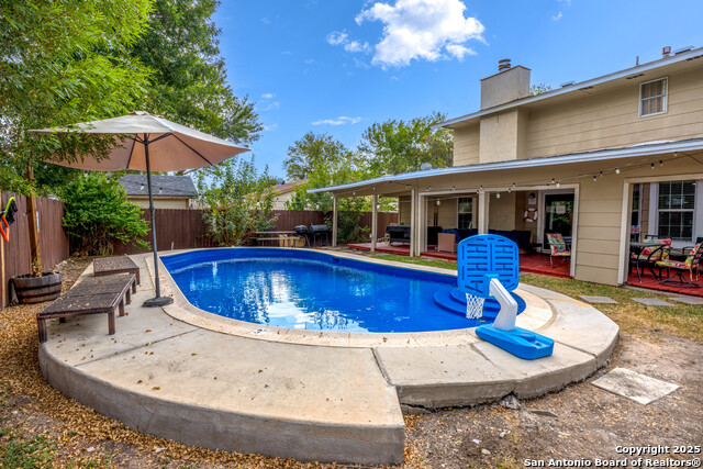 Listing photo id 29 for 1310 Temple  