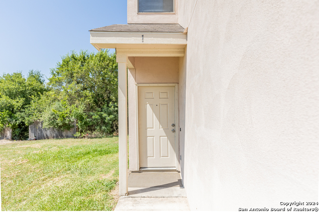 Image 4 of 31 For 10711 Mathom Landing  1