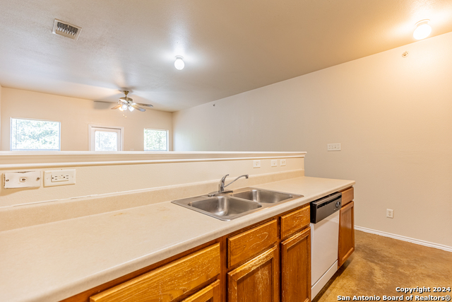 Image 7 of 31 For 10711 Mathom Landing  1