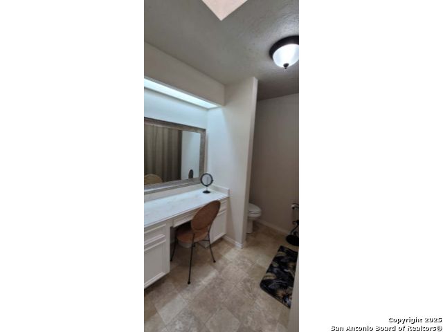 Listing photo id 13 for 5603 Arncliffe