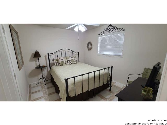 Listing photo id 15 for 5603 Arncliffe