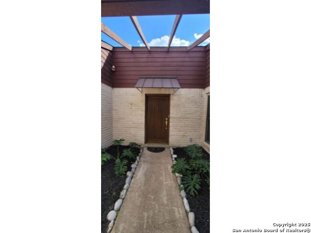 Listing photo id 1 for 5603 Arncliffe